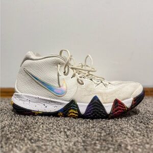 Nike Kyrie 4 NCAA Tournament shoes